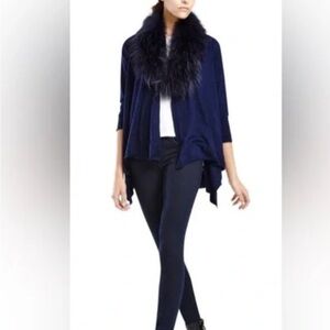 Alice + Olivia blue wool & cashmere sweater with Faux Fur Collar-LIKE NEW